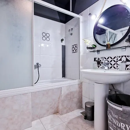 Mobius - Cozy Bacvice Split